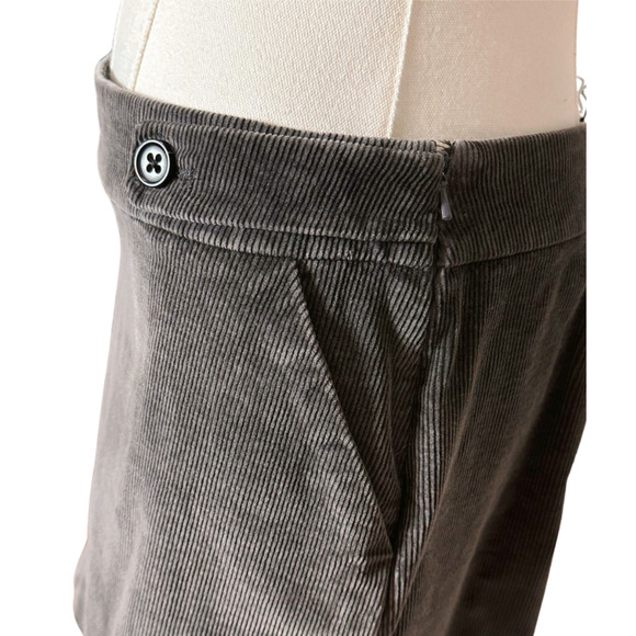 Banana Republic Charcoal Gray Corduroy Stretch Side Zip Mini Skirt Size 6 Preppy - Picture 2 of 6